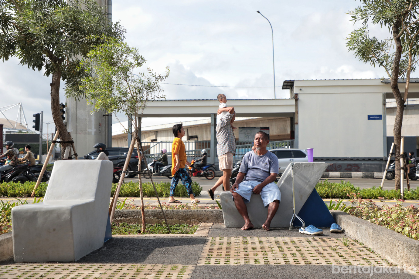 2.Taman Gapura Muka Cakung Jadi Spot Favorit Baru.jpg