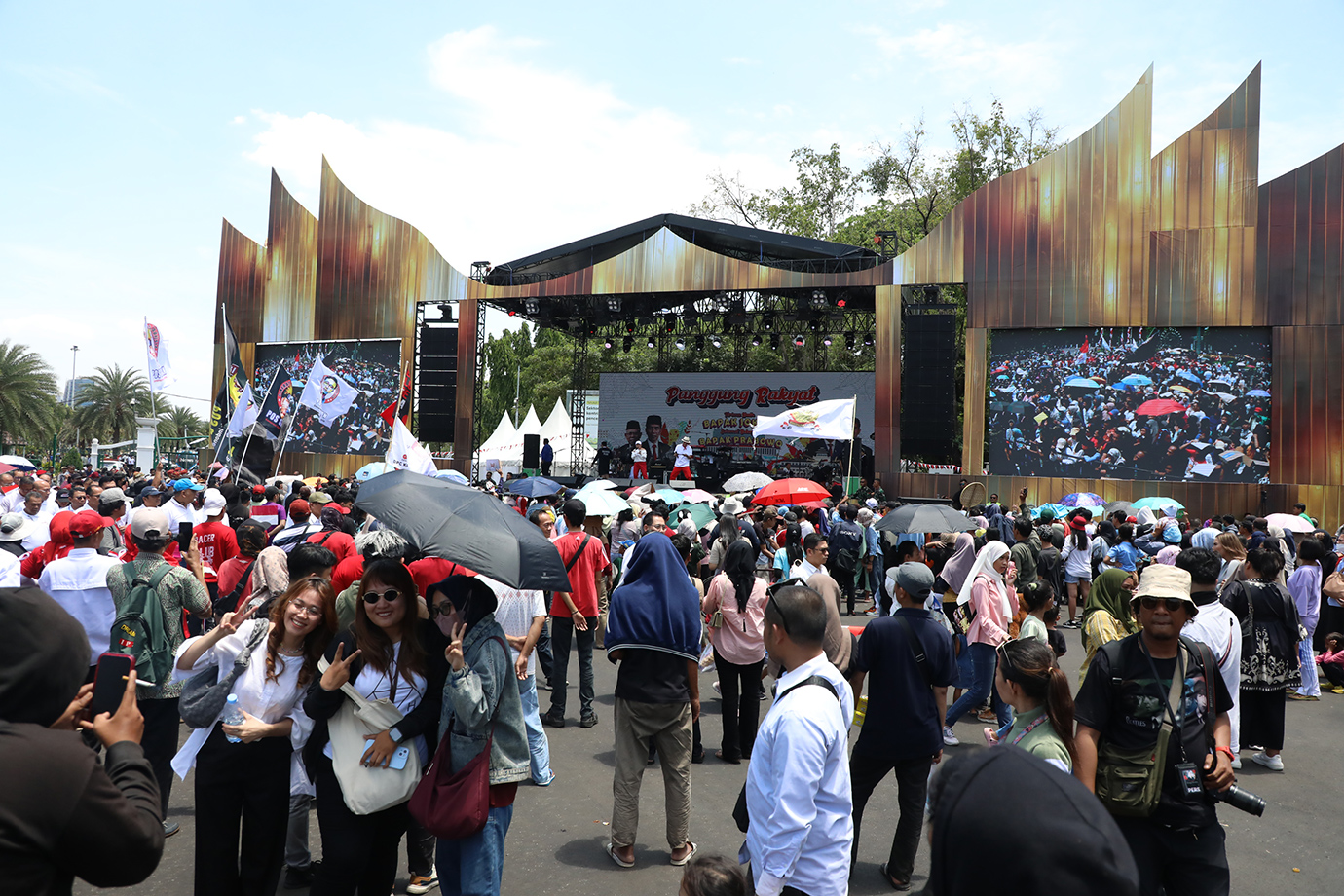 panggung-prabowo-gibran-07.jpg