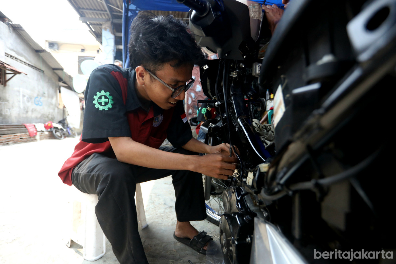 3 PPKD Jakarta Pusat Gelar Pelatihan Otomotif Bagi Warga Kelurahan Galur_3.jpg