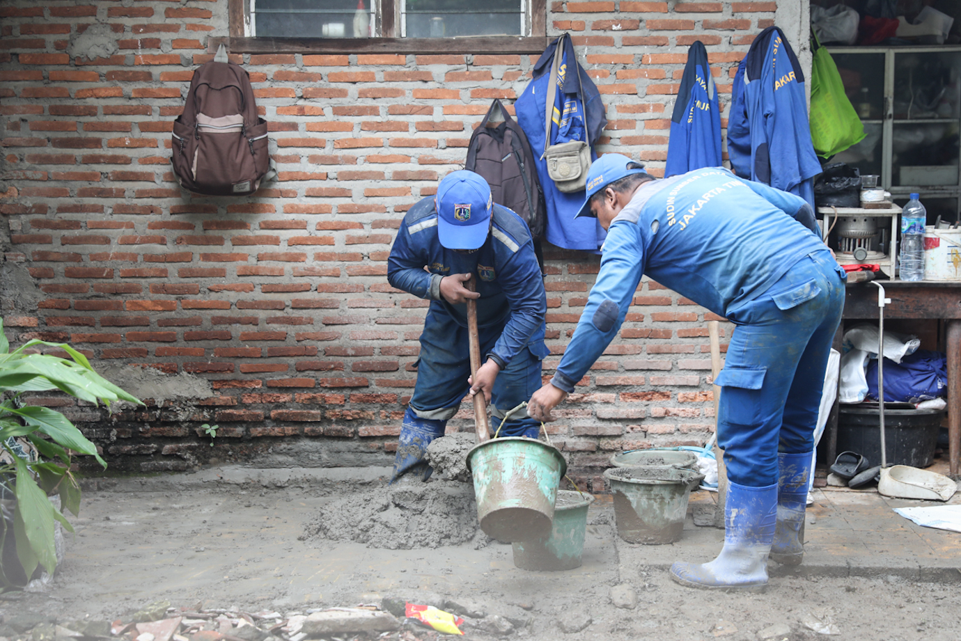 Perbaikan Turap Condet-6.jpg