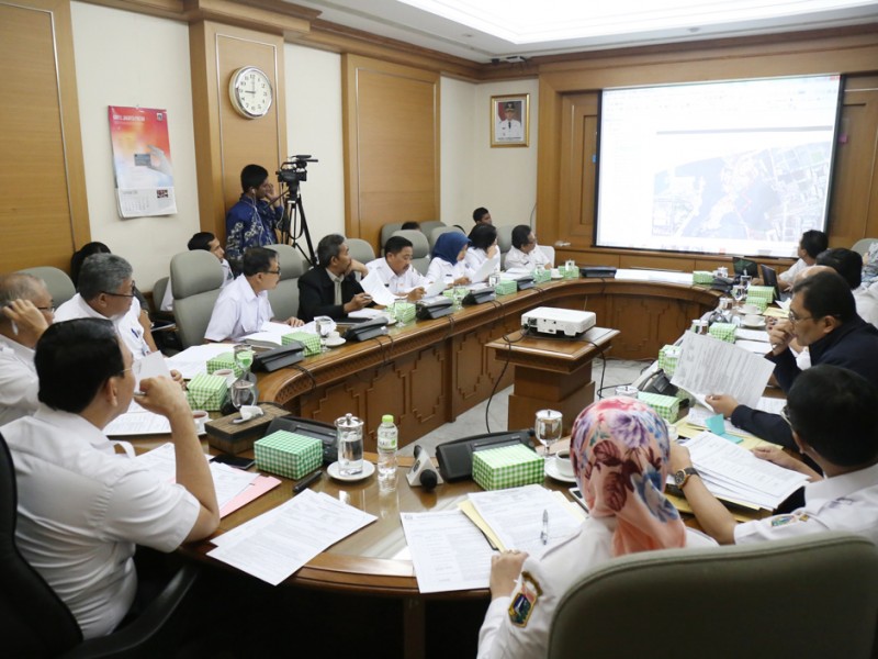 rapat-bkrd-gub-balkot-9-rabu-09.jpg