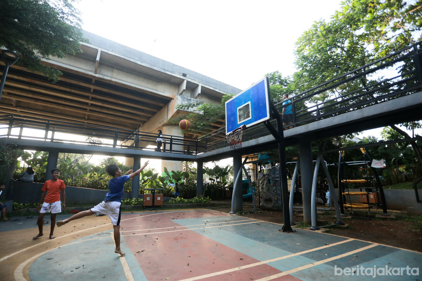 4 Taman Bango Pola Jadi Tempat Favorit Warga Cilandak Habiskan Waktu Bersama Keluarga_4.jpg
