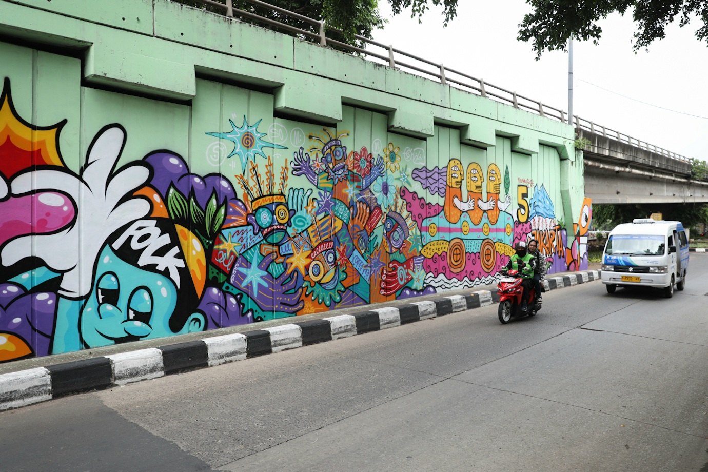 Mural Bintang Mas-1.jpg