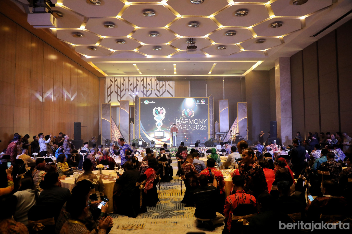 1.Harmony Award 2025.jpg