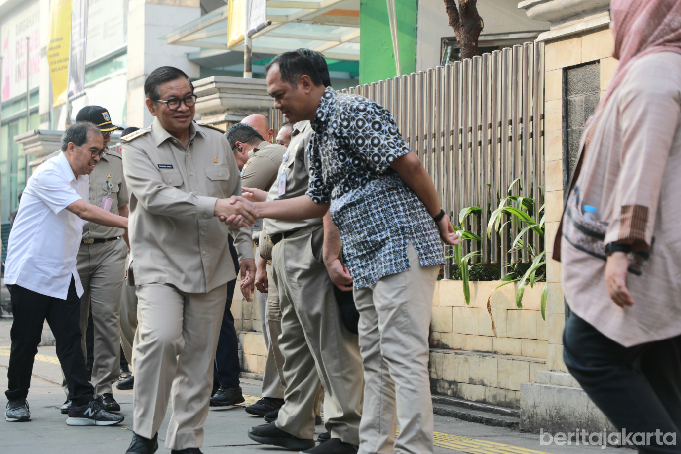 1-2gubcikinisimatupang.jpg