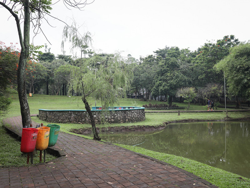 taman-bambu-setu-cipayung-03.jpg