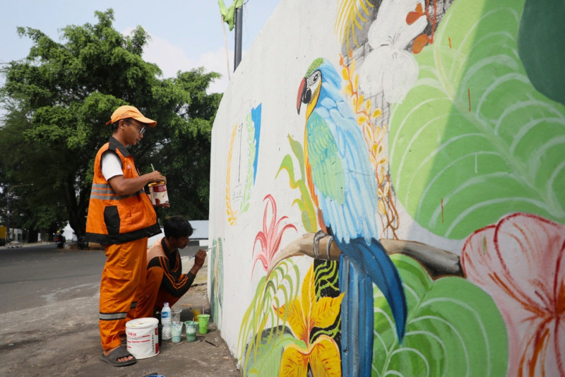 4 ppsu mural pulogadung.jpg