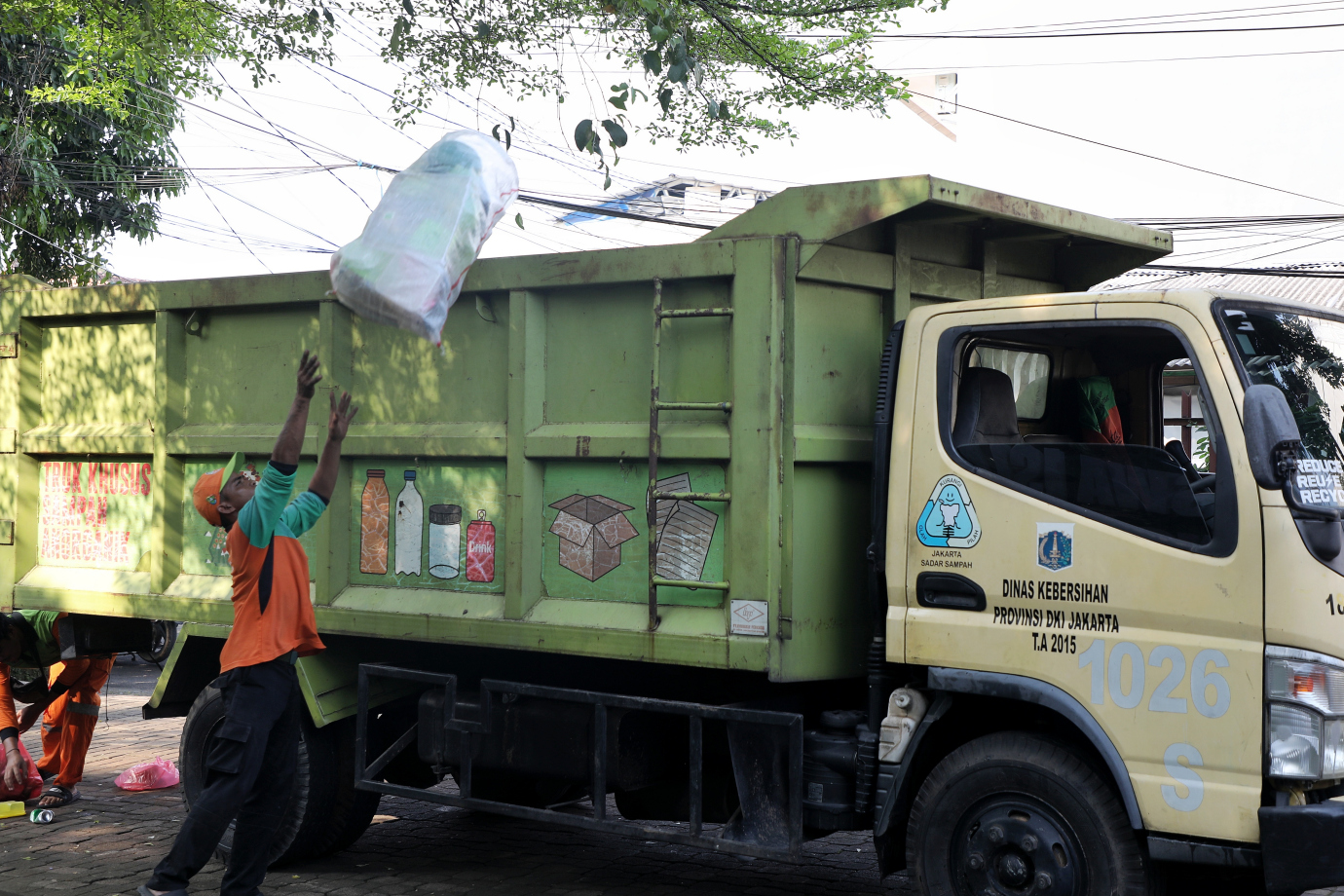 6.Bank Sampah Sehati Berhasil Kumpulkan 2,5 Ton Sampah Daur Ulang.jpg