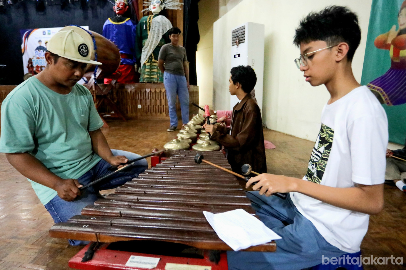 4 Pelatihan Gambang Kromong di PPSB M Mashabi_4.jpg