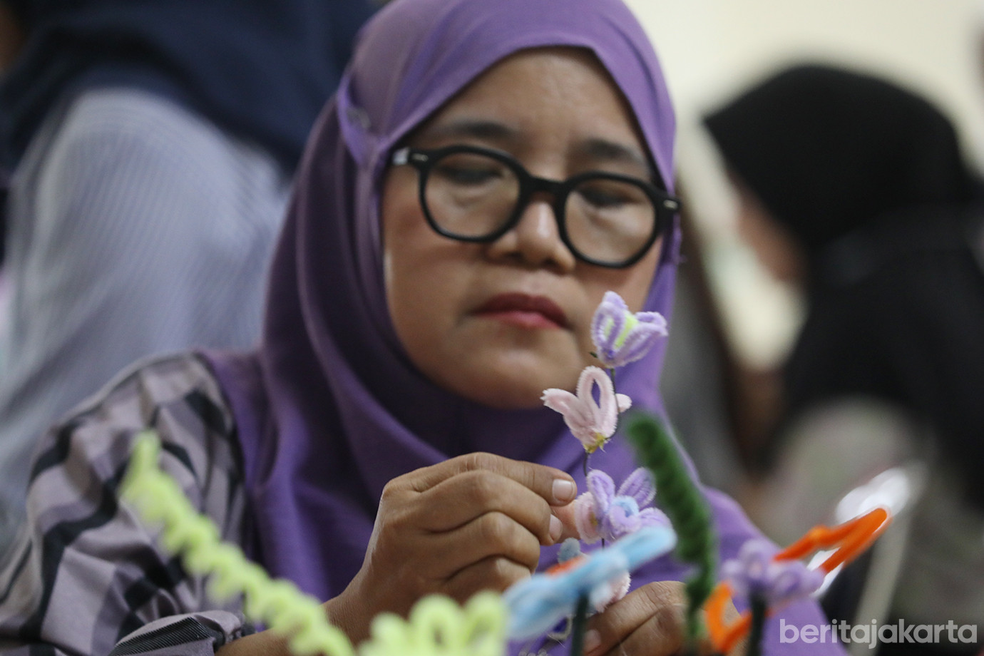 pelatihan-buket-bunga-kawat-bulu-03.jpg
