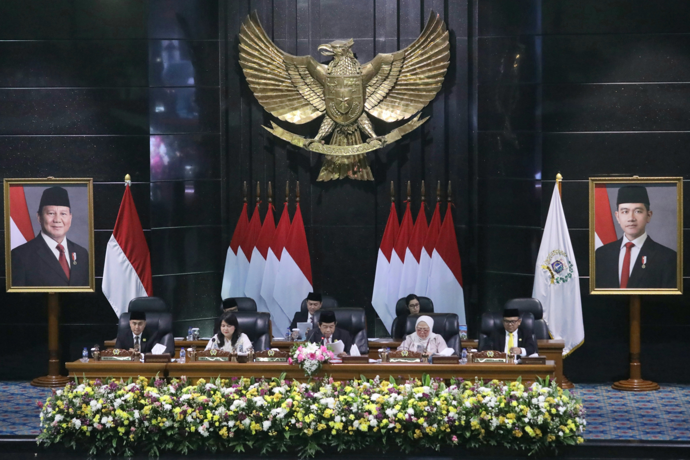 3 Rapat Paripurna Perdana DPRD DKI Jakarta dengan Gubernur dan Wakil Gubernur DKI Jakarta_3.jpg