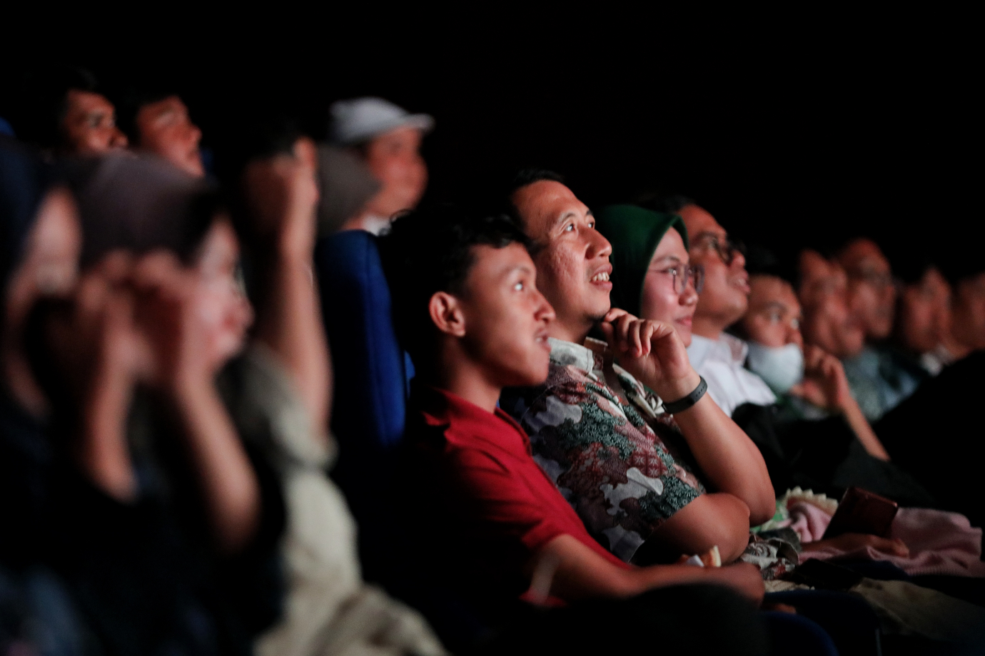 5.Rano Karno Ajak PPSU dan Damkar Nonton Bareng Film Pengepungan Bukit Duri__.jpg