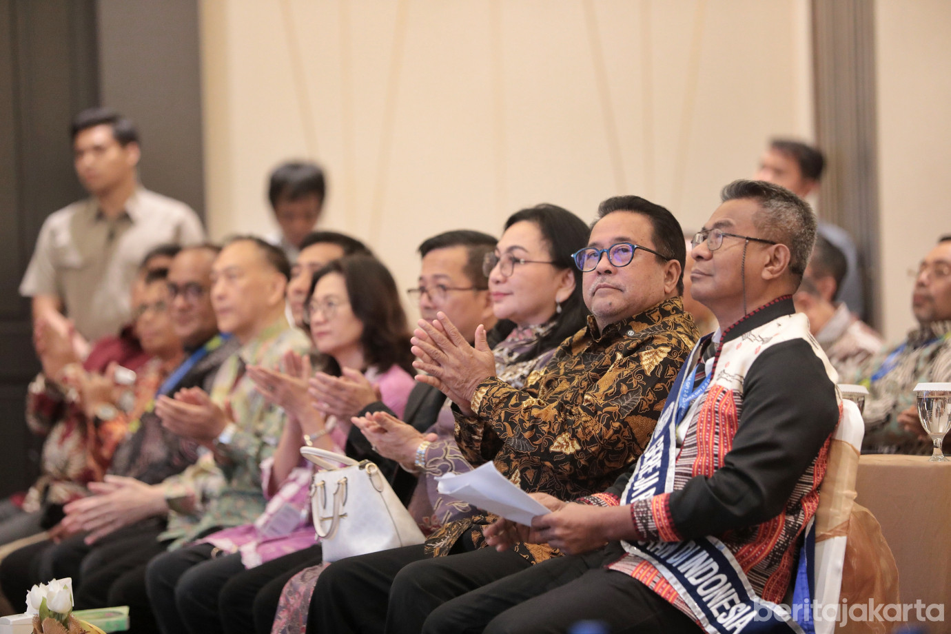 2.Rano Karno Buka Sidang Majelis Sinode Am GPI.jpg