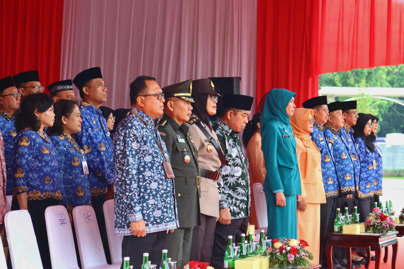 03 Upacara Peringatan Hari Ibu.jpg