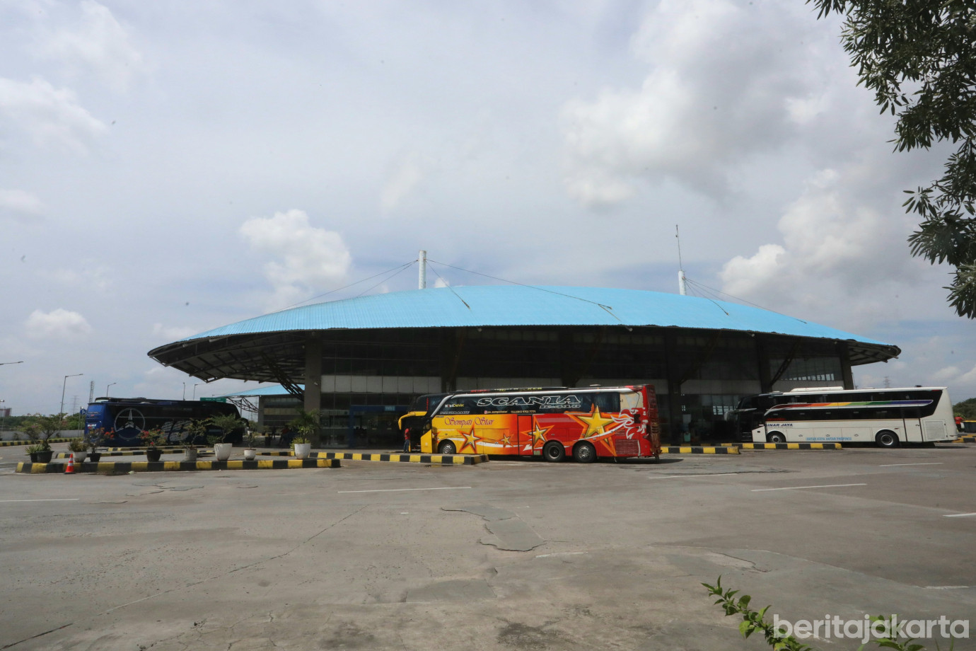 1 Terminal Pulo Gebang Siap Layani Pemudik Nataru_1.jpg