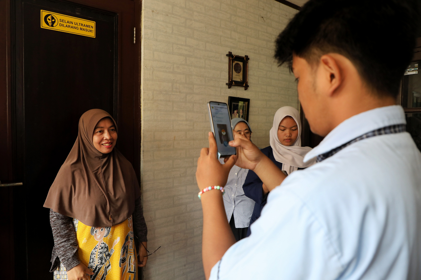 2.Satpel Dukcapil Kalibata Gencarkan Layanan Jemput Bola Aktivasi IKD.jpg
