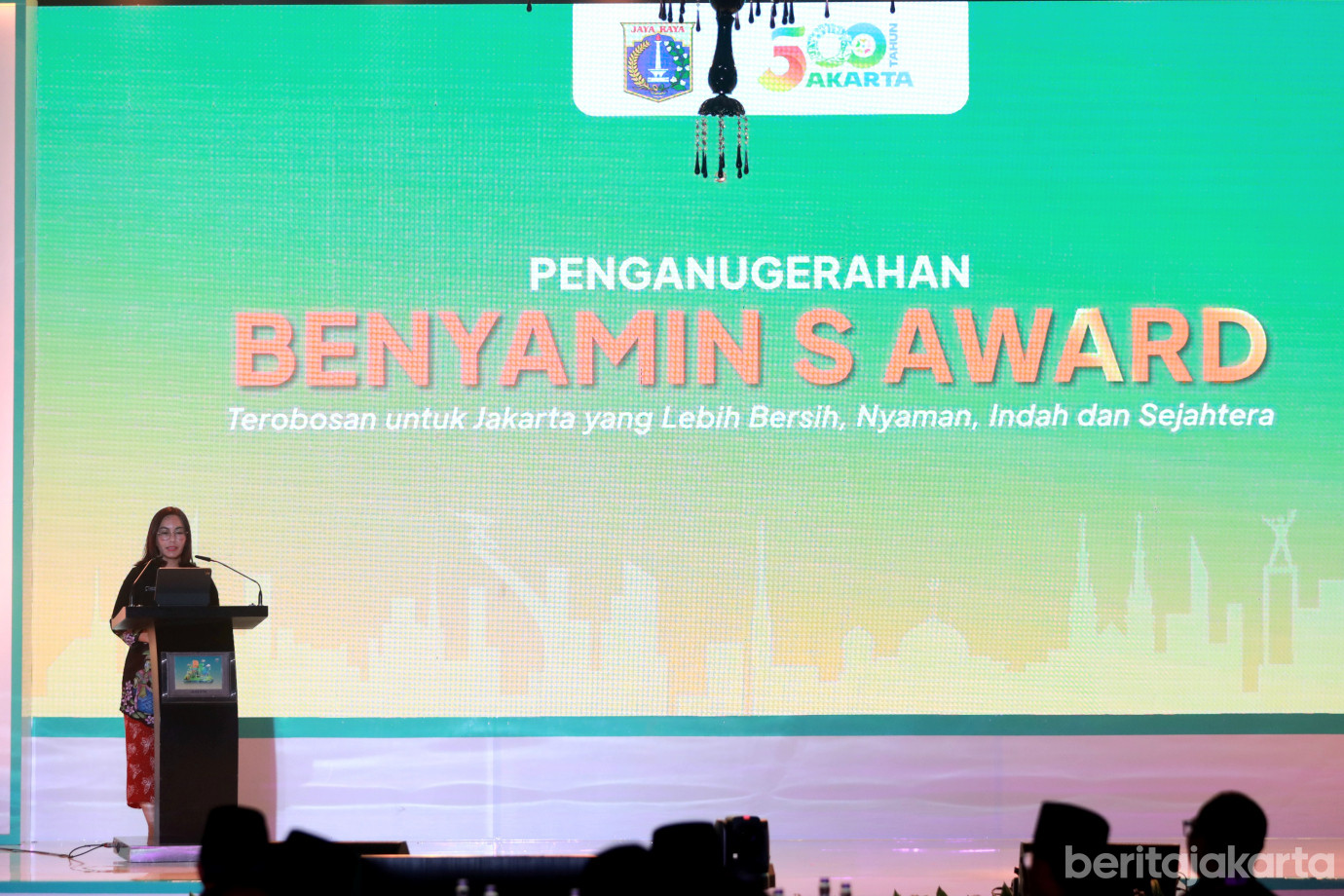 4-2benyaminS award.jpg