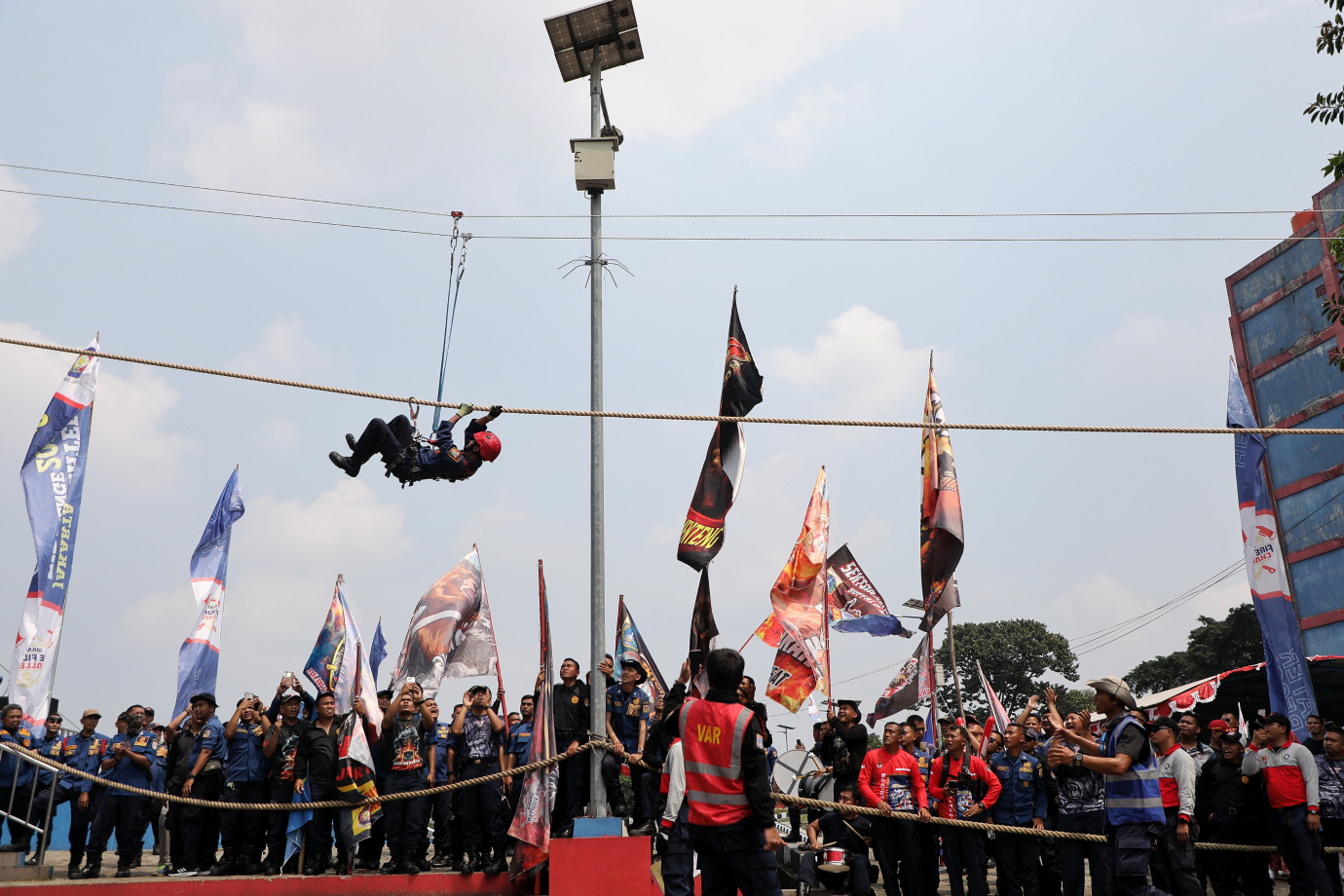 9.Dinas Gulkarmat Gelar Jakarta Fire Fighter Challenge 2025.jpg
