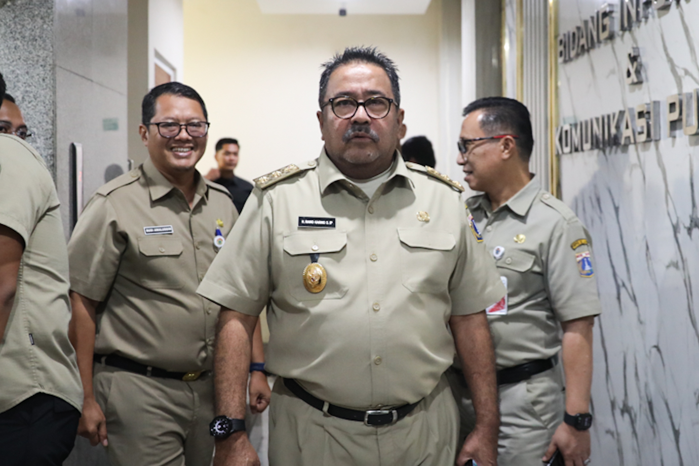 HUT BJ-6.jpg