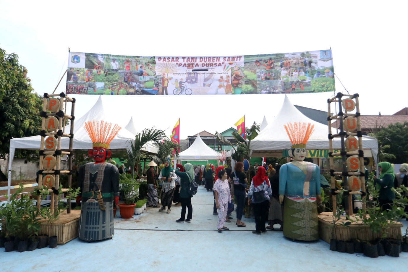1 Pasar Tani Duren Sawit_1.jpg