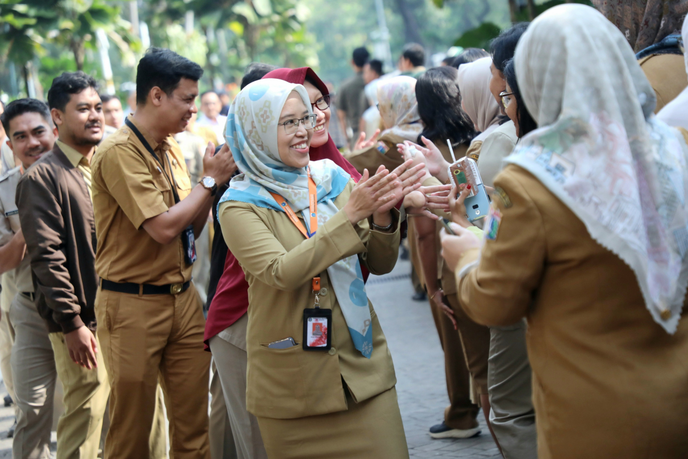 2 halbil dki.jpg
