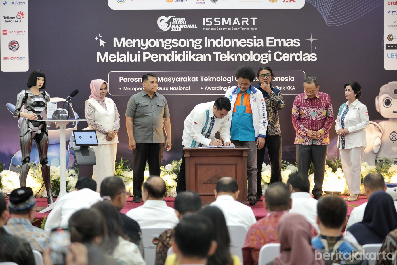 6.Rano Hadiri Peresmian IS-SMART (1).jpg