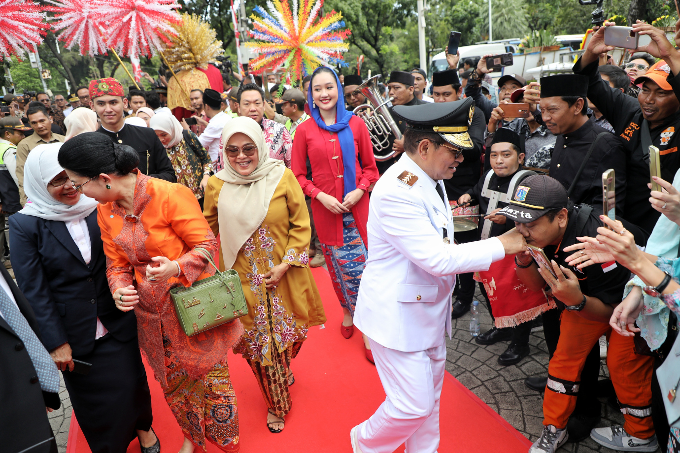 3.Pramono dan Rano Tiba di Balai Kota.jpg