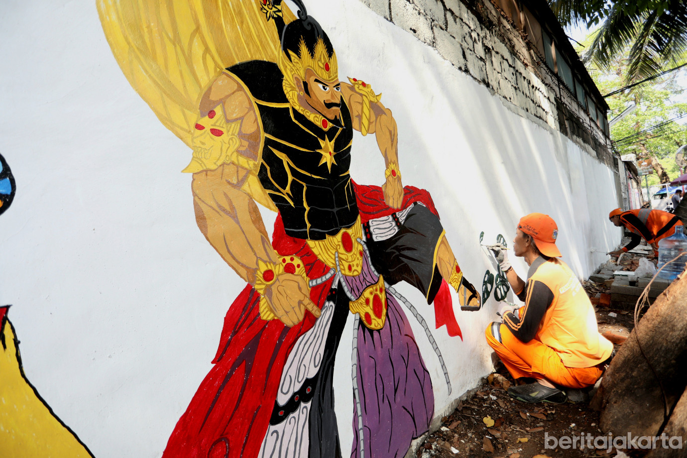 2 PPSU Tebet Timur Hiasi Jalan dengan Mural_2.jpg