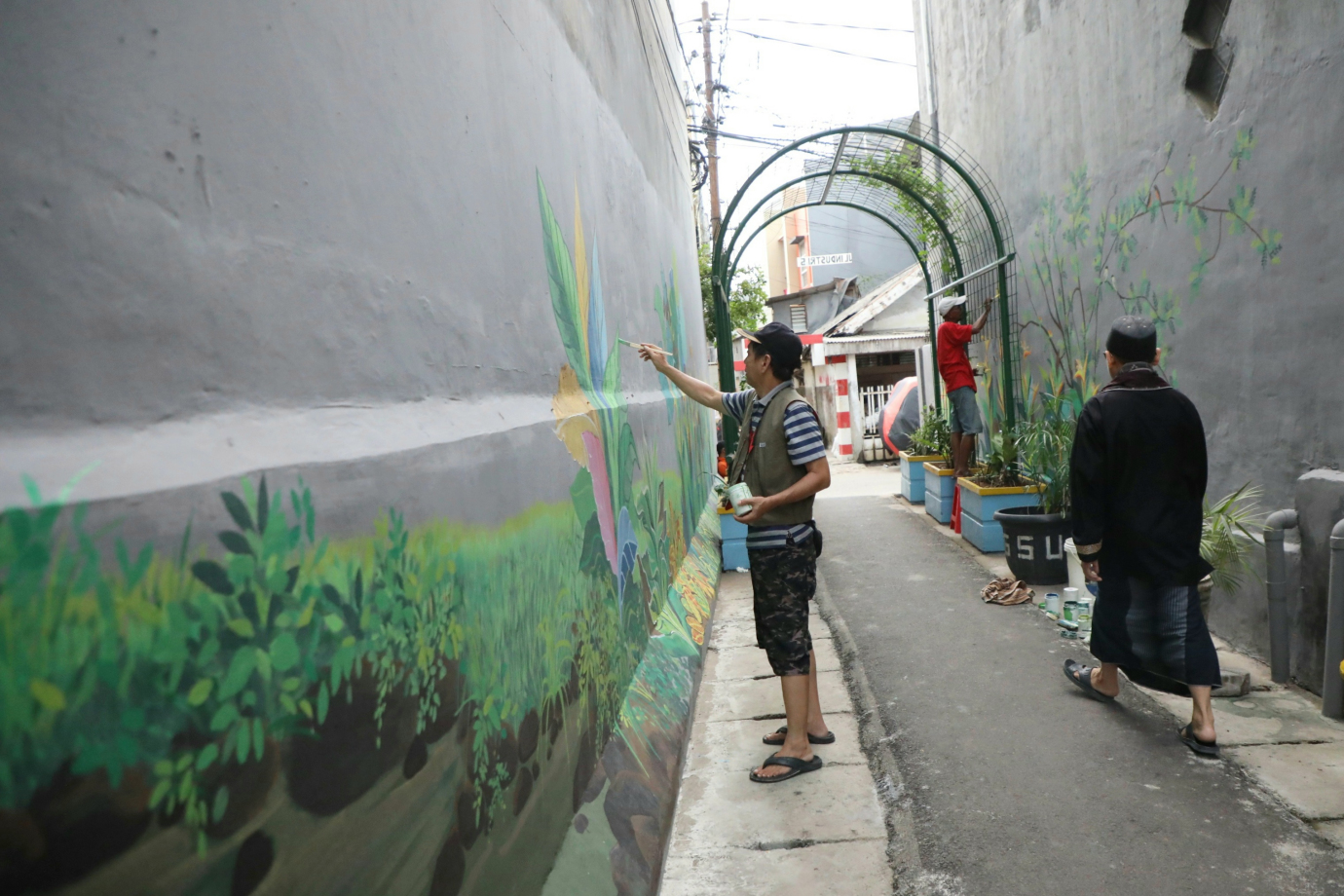 7 Mural gunung Sahari 7.jpg