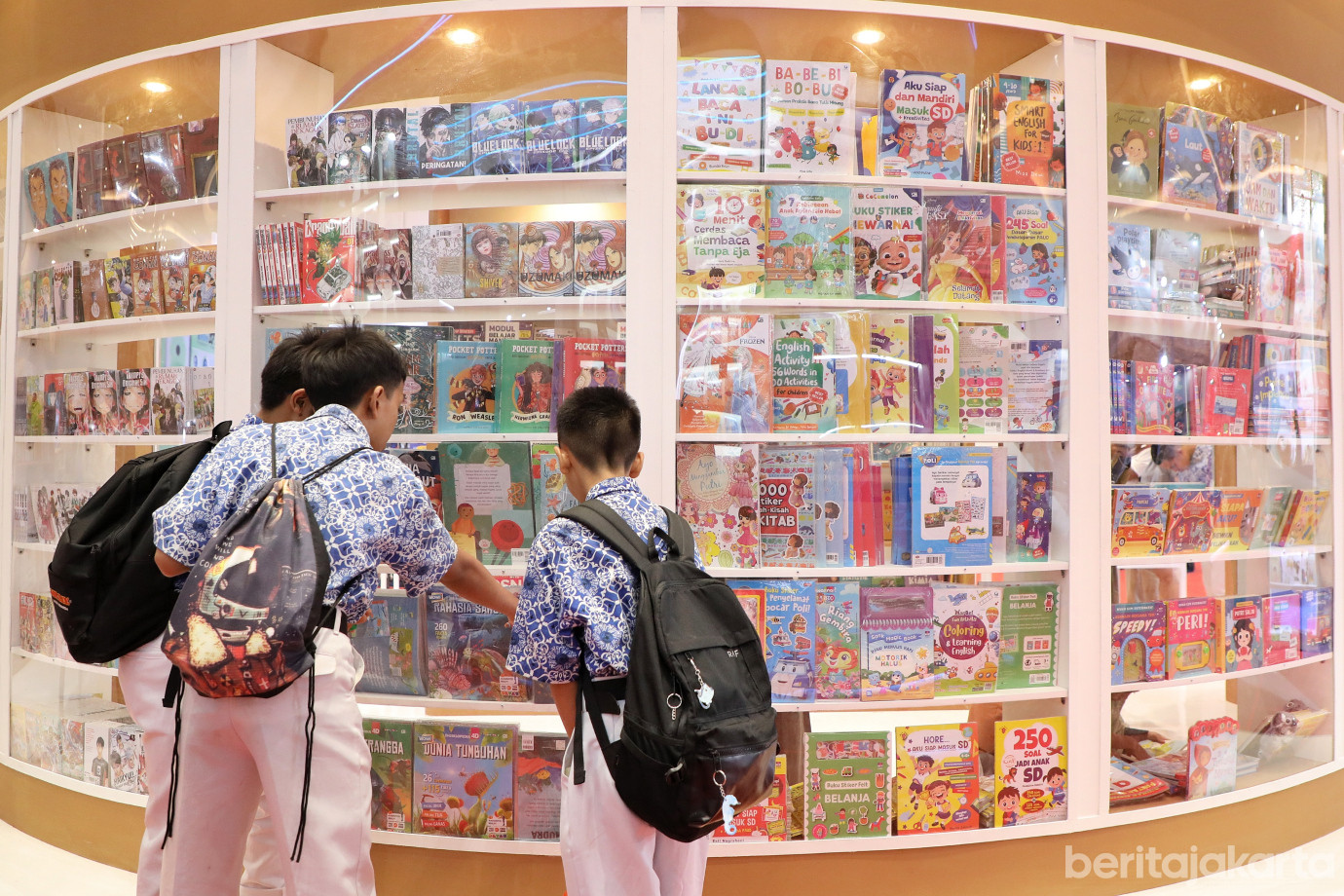 9.Indonesia International Book Fair ke-45.jpg