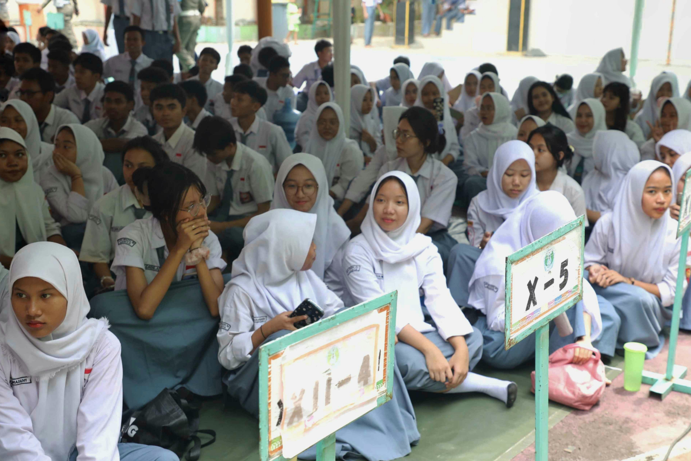 3 pj judol sekolah.jpg