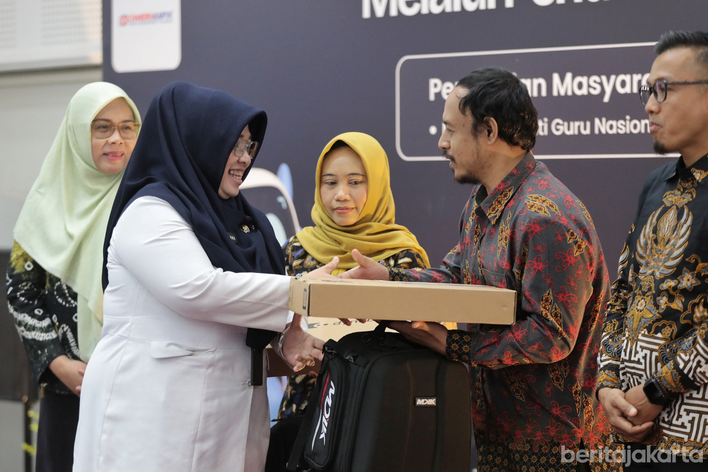 2.Rano Hadiri Peresmian IS-SMART (1).jpg