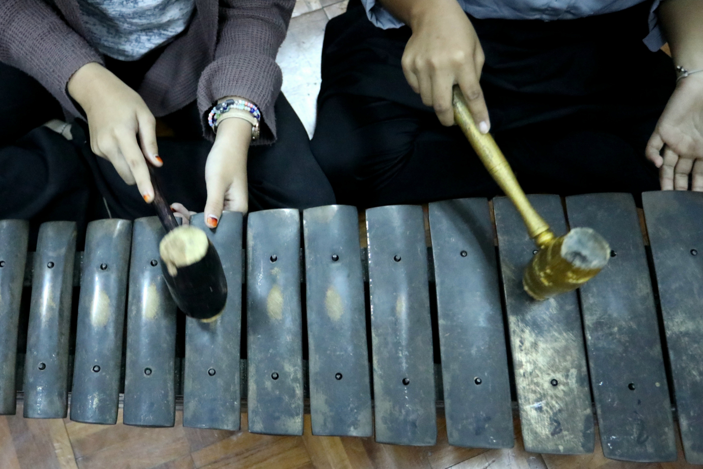 5 Sudinbud Jajabar Gelar Pelatihan Seni Musik Nusantara_5.jpg