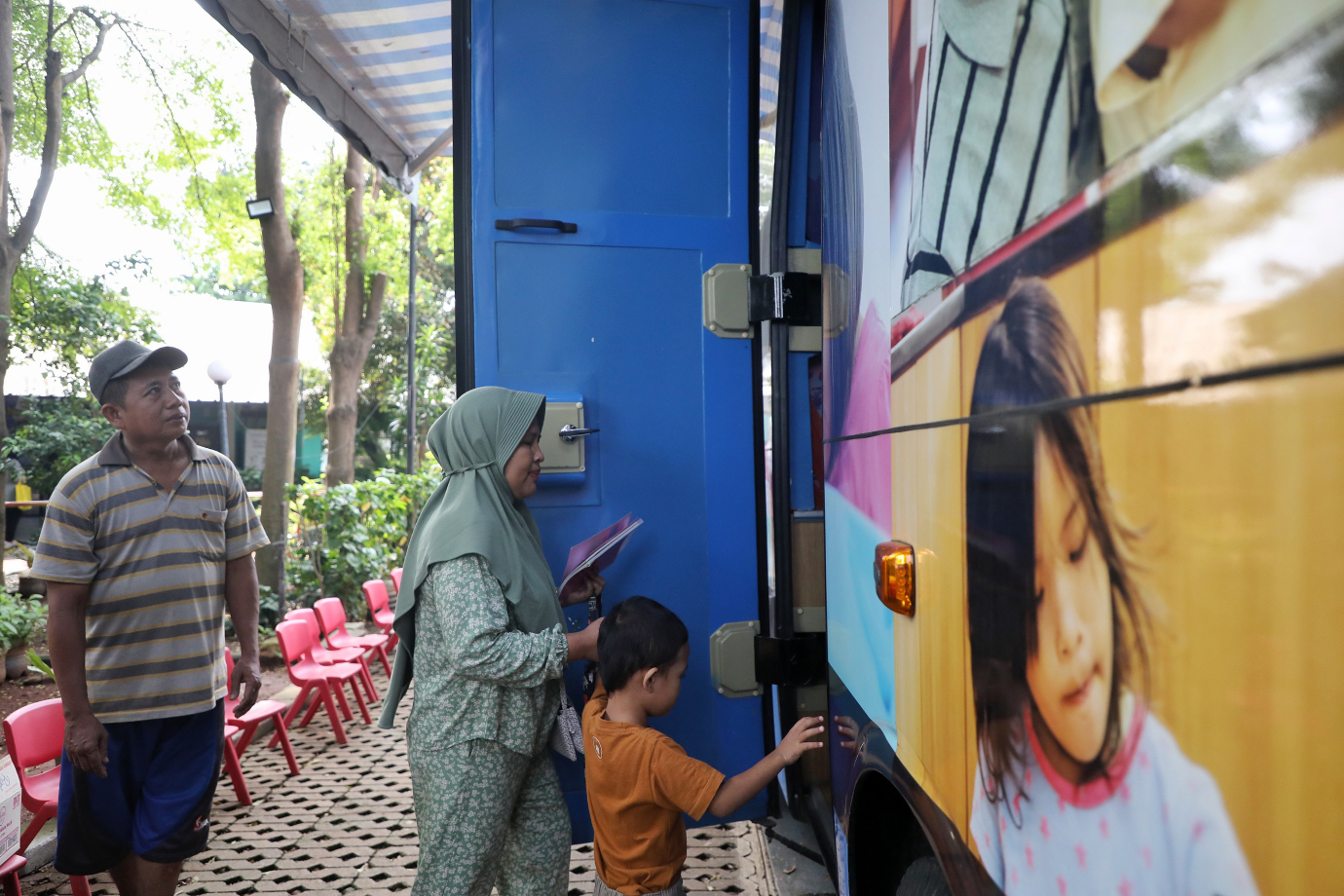 3.Pekan Imunisasi Kecamatan Tebet.jpg