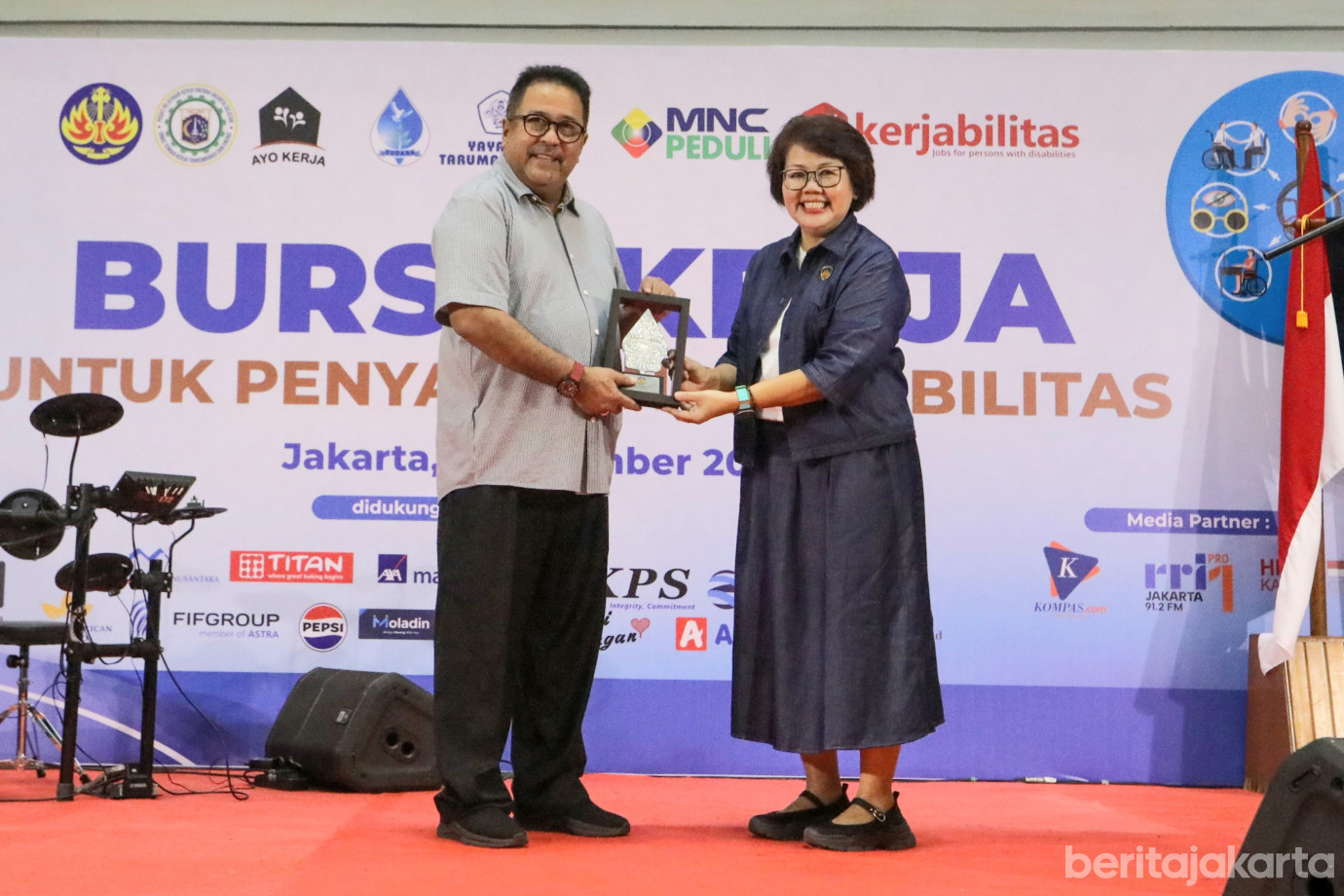 4 Wagub Rano Karno Buka Bursa Kerja Khusus Penyandang Disabilitas di Universitas Tarumanegara_4.jpg