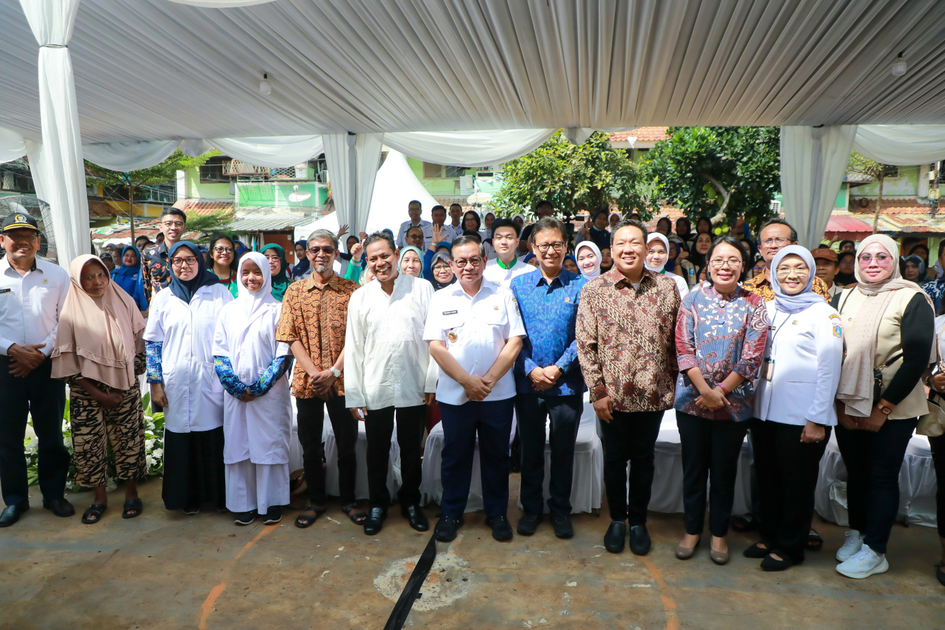 8 gub3kesehatan.jpg