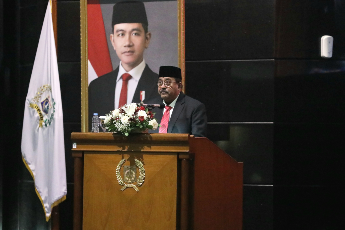 3 Rapat Paripurna Penyampaian Wagub tentang Raperda P2 APBD Tahun 2024_3.jpg
