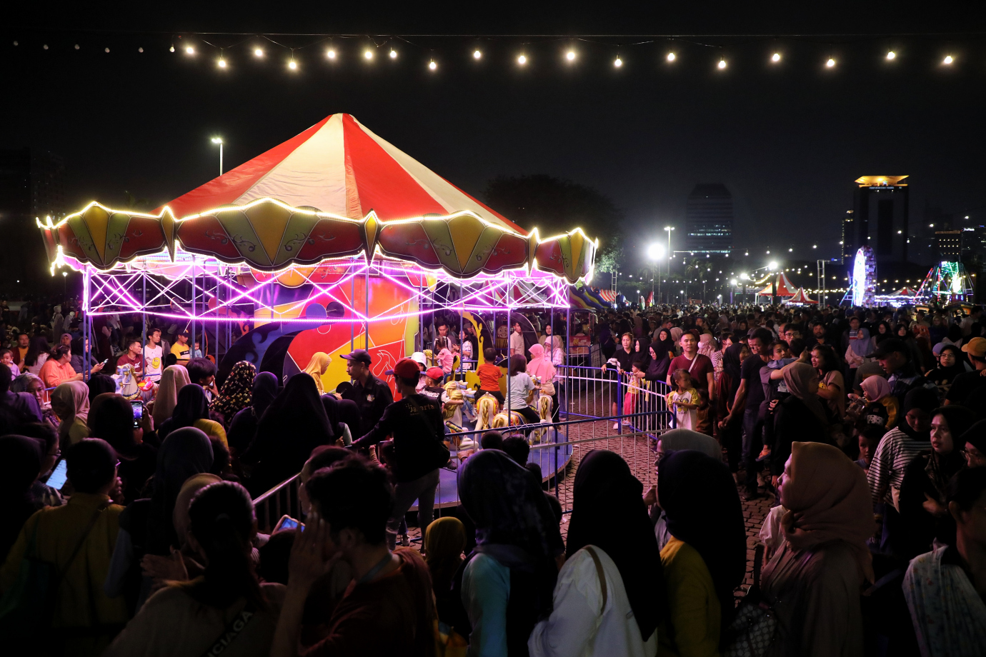 7.Malam Jaya Raya.jpg