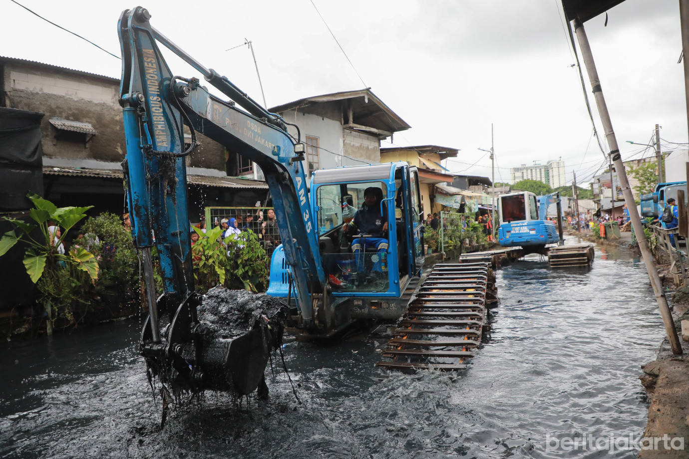 4gub Kali Cakung Lama Segmen Sukapura.jpg