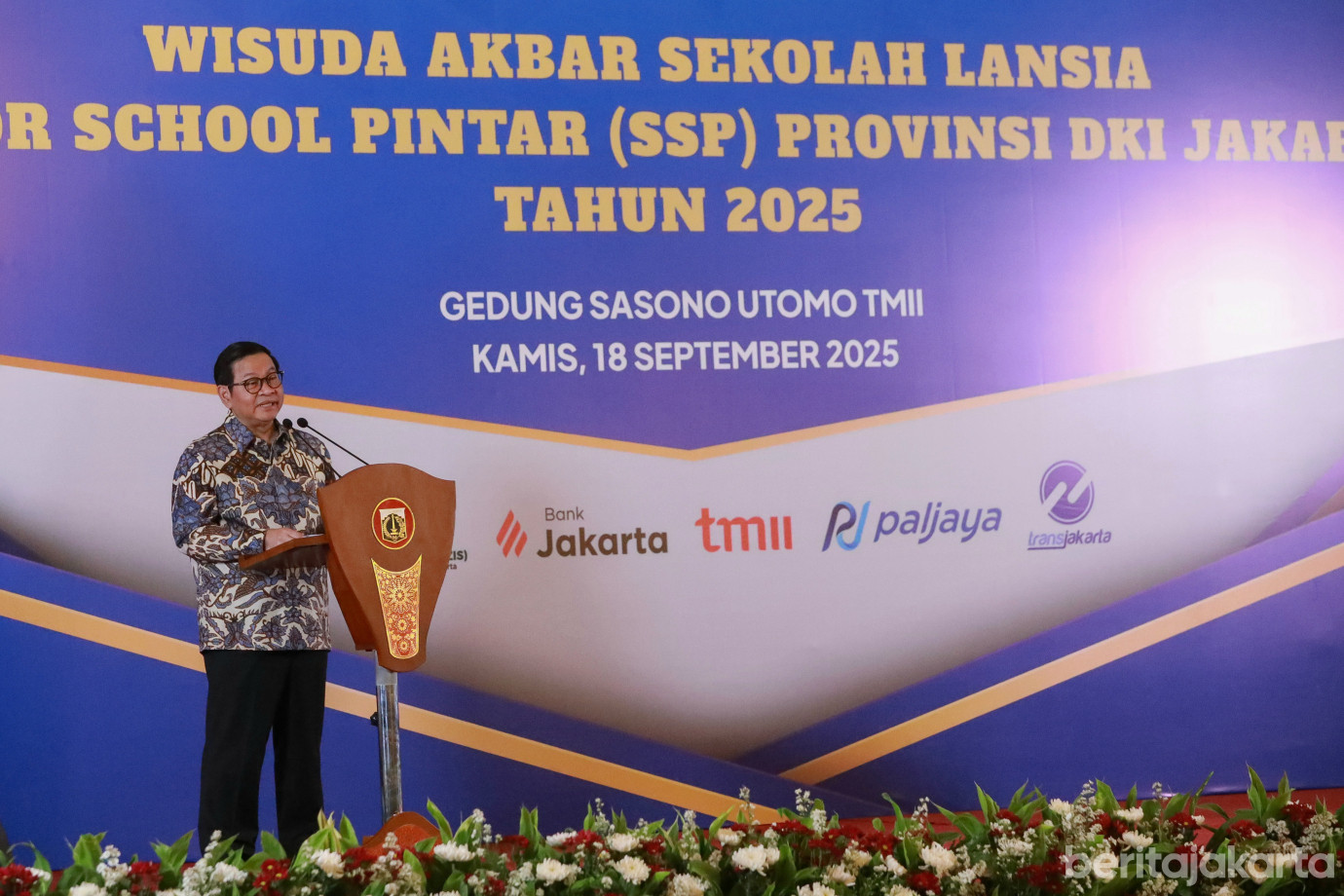 6-2wisudalansia.jpg