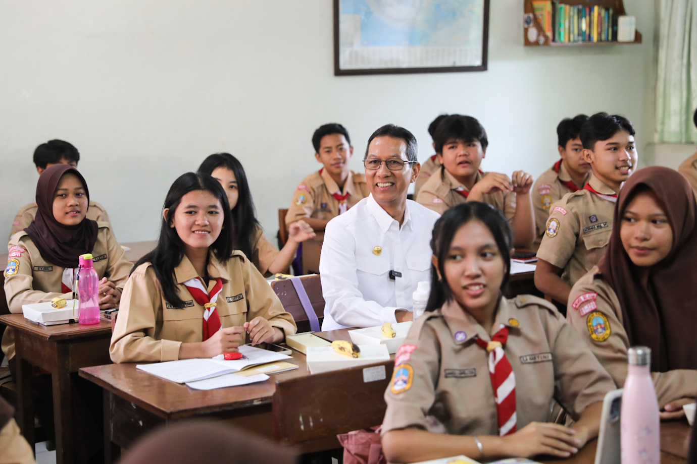 4 Makan bergizi 70-5.jpg