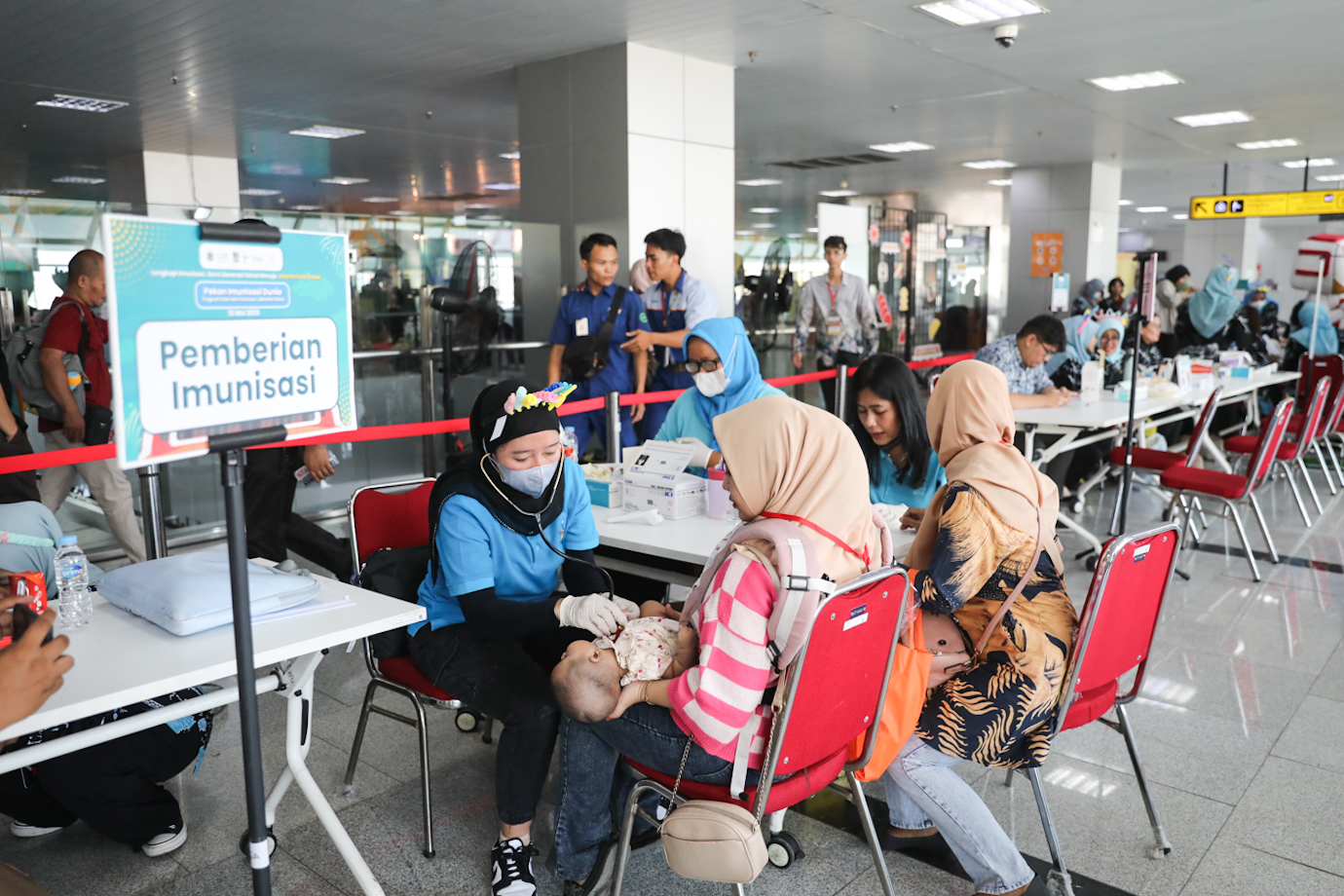 5 imunisasi stasiun-6.jpg
