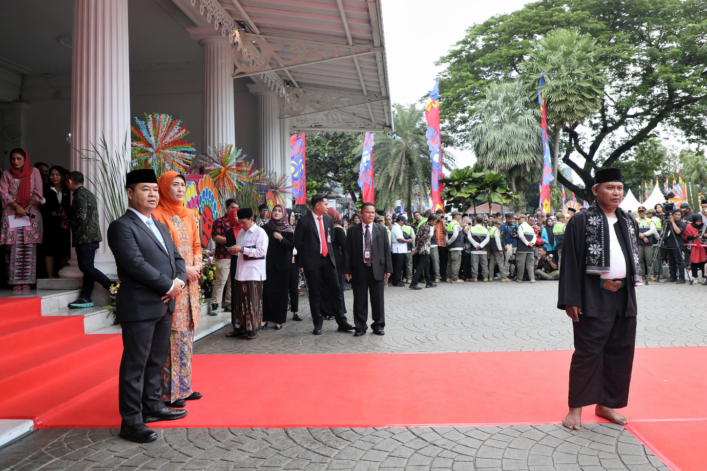 1.Pramono dan Rano Tiba di Balai Kota (1).jpg