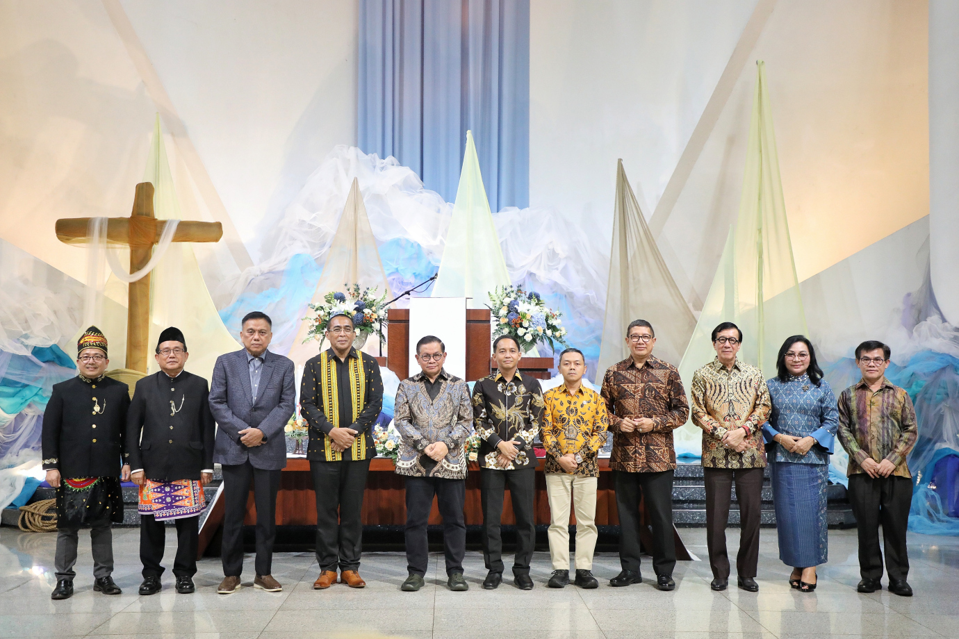 d7ebcaa58aceb3c30375432ce8b3d858.jpg