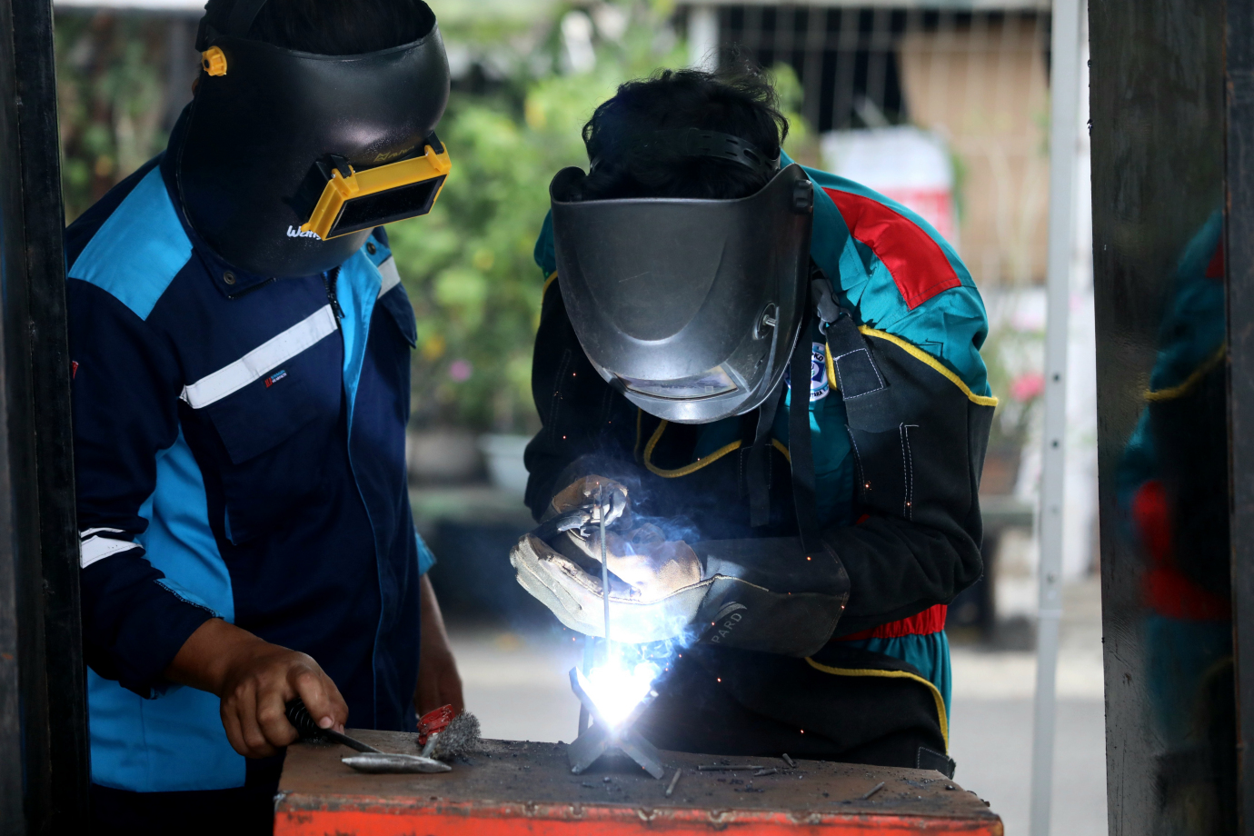 4 10 Warga Cilincing ikut MTU Las Listrik_4.jpg