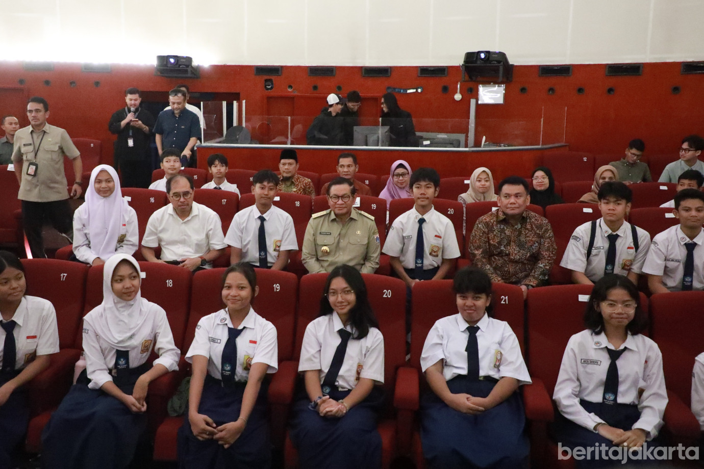 7-2peresmian planetarium.jpg