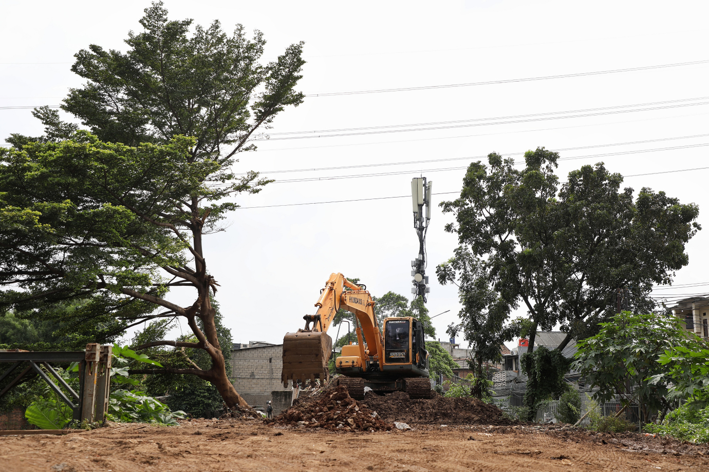 3.Sudin SDA Jaksel Lakukan Pembuatan Embung di Jalan Kemang Utara IX.jpg