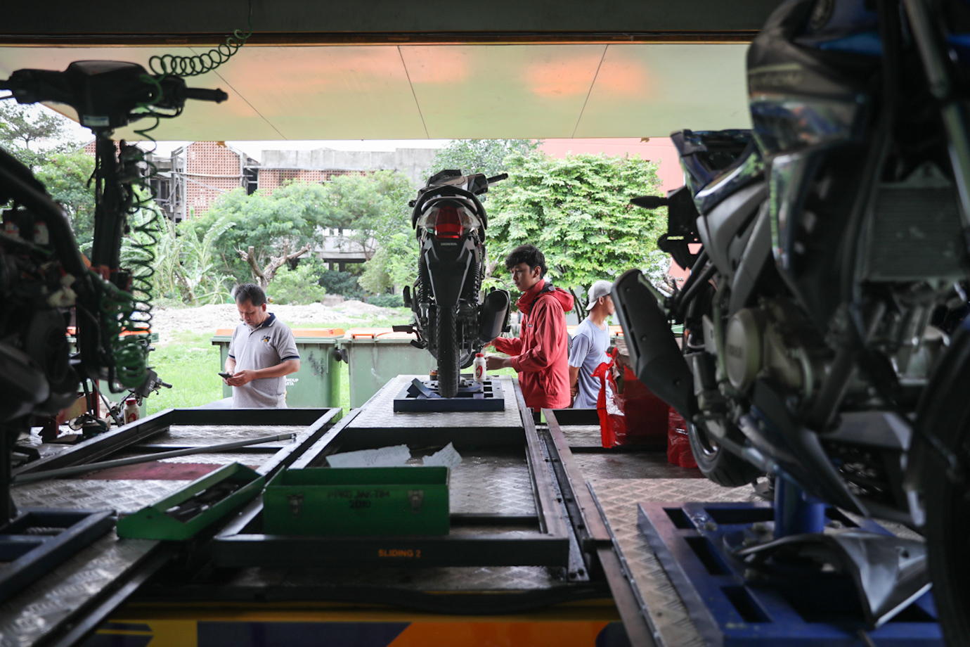 MTU Montir Motor-5.jpg