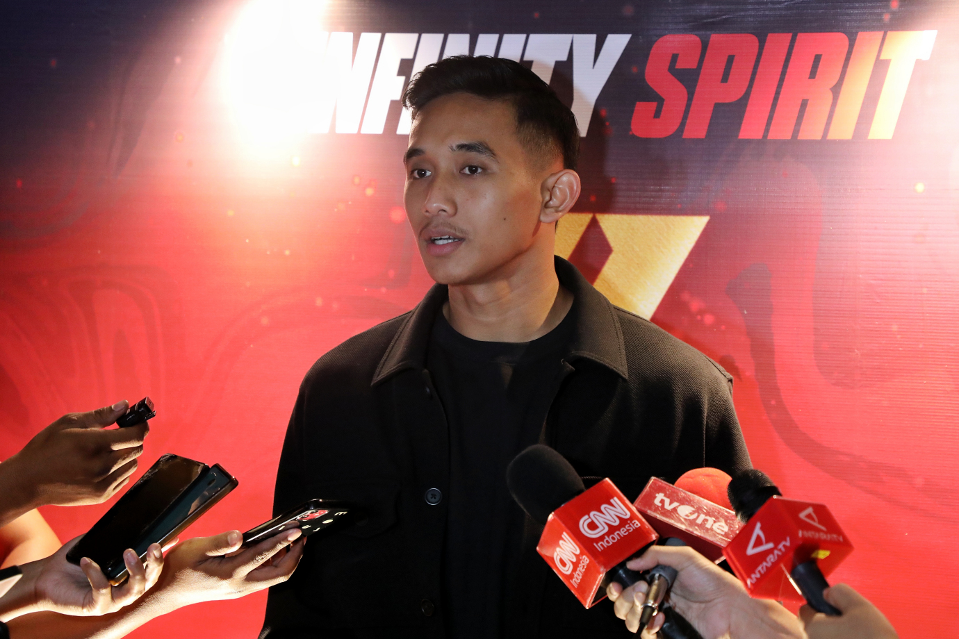 6.Pj Gubernur Teguh Hadiri HUT Persija ke-96.jpg