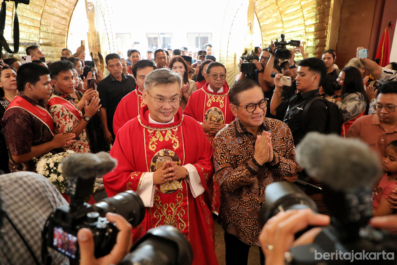 2.Pramono Resmikan Gereja Katolik Kalvari Paroki Lubang Buaya.jpg